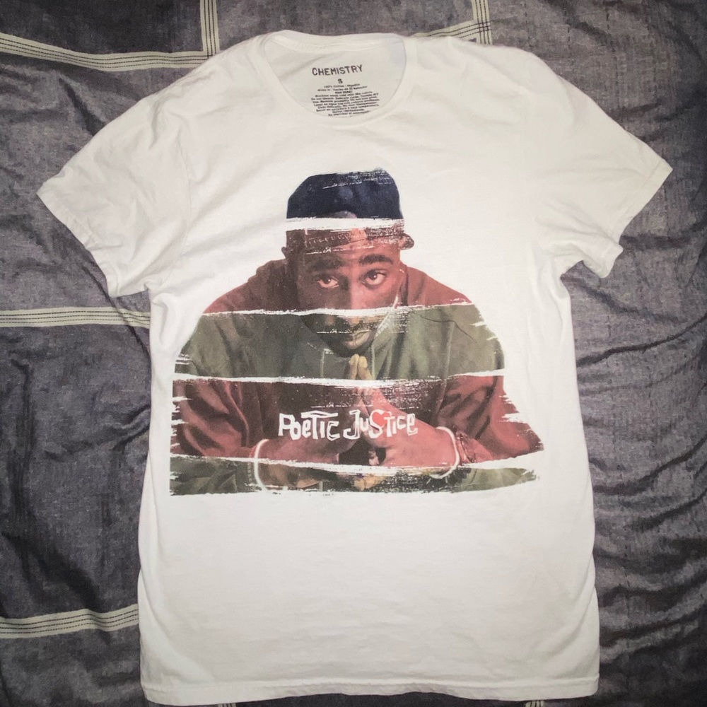 Tupac shirt